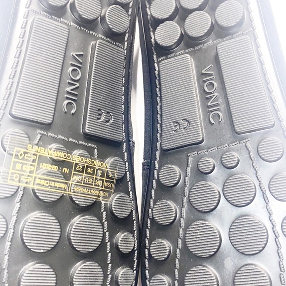 Vionic Montara Black Suede Braided Detail Slip On Loafers size 5 women's - Picture 8 of 11